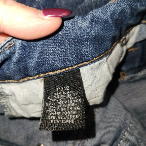 Twentyone Black by rue21 Bootcut Jeans – Size 11/12 **hemmed – 28” inseam** - Picture 9 of 11